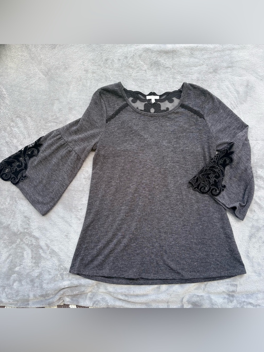 Maurices Women’s Gray Lace-Trim Scoop Neck Top